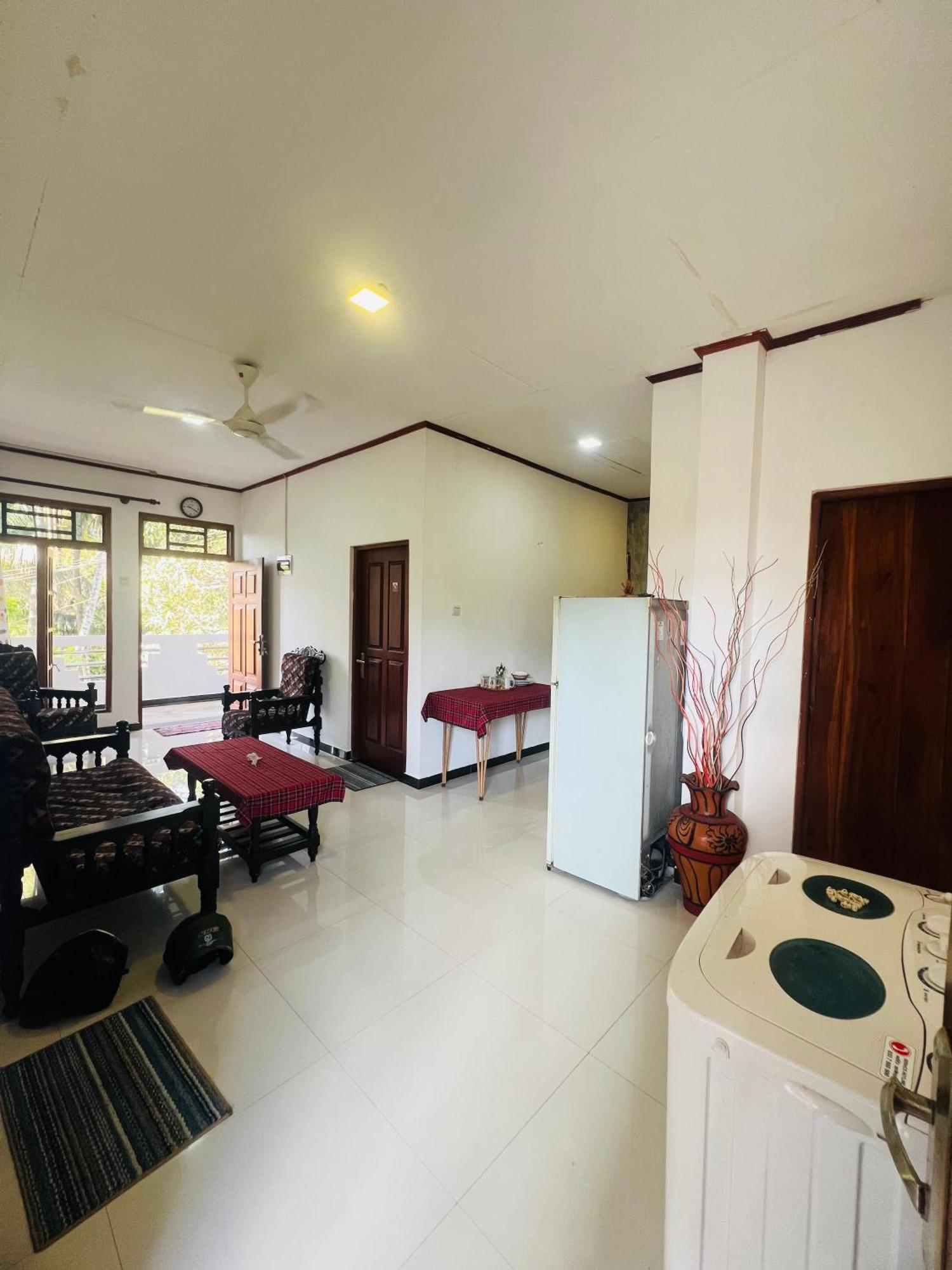 Zen Zone Hotel Weligama Exterior photo