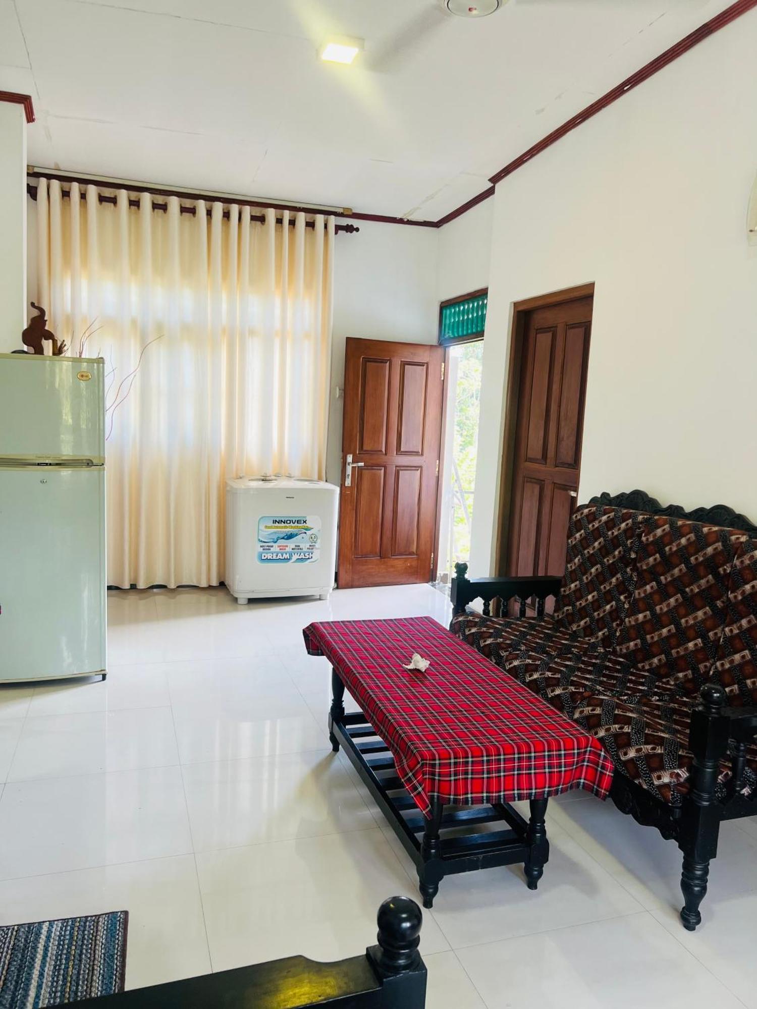 Zen Zone Hotel Weligama Exterior photo